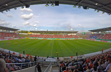 DFB-Pokalspiel im Stadion Zwickau, FSV Zwickau gegen den Hamburger SV, 2016